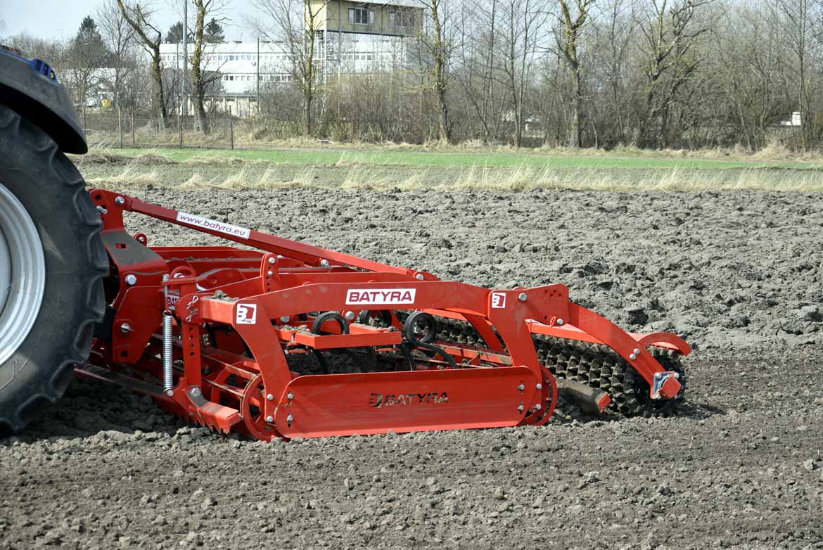 terrax_batyra_compact-4