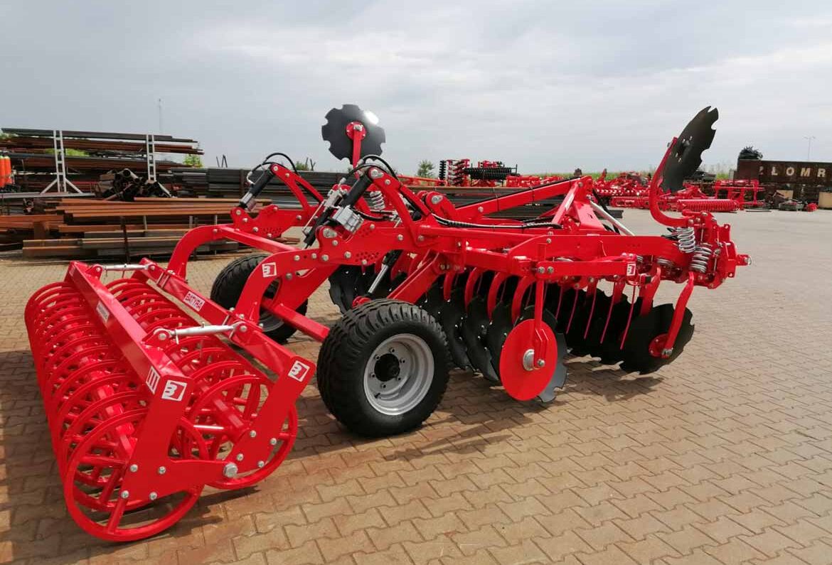 terrax_batyra_topdisc-01