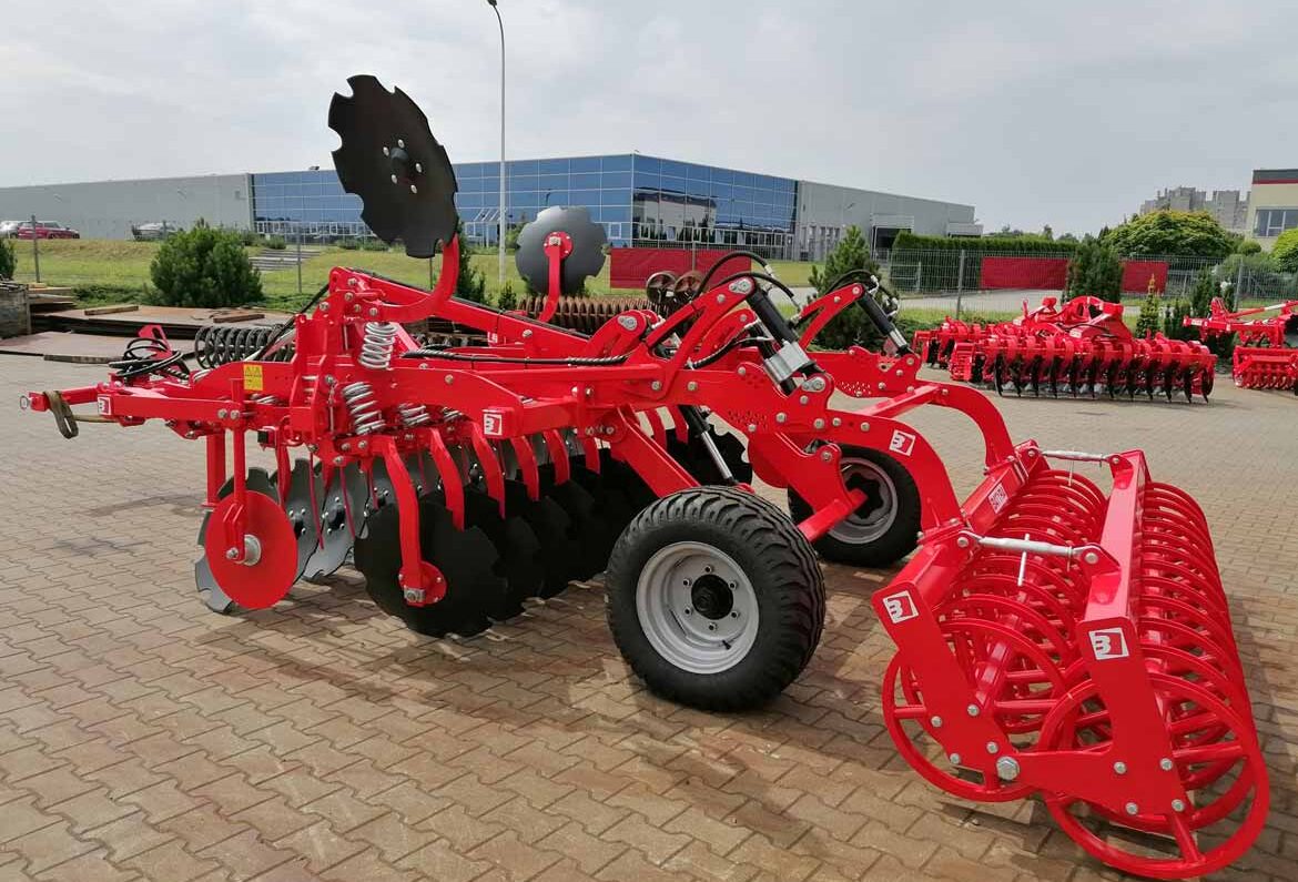 terrax_batyra_topdisc-02