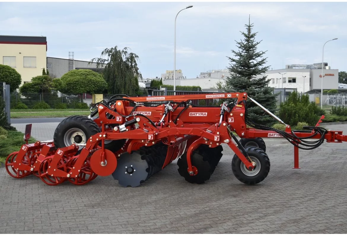 terrax_batyra_topdisc_hp-02