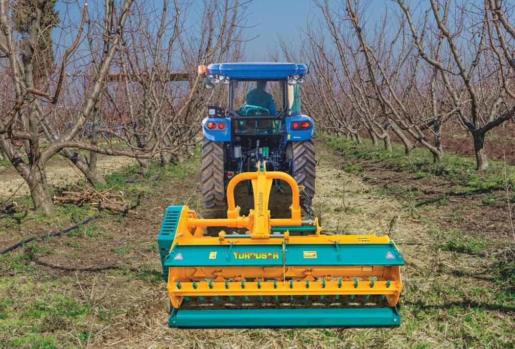 terrax_yurdusar_dechiqueteur_hydraulique_tiges_branches